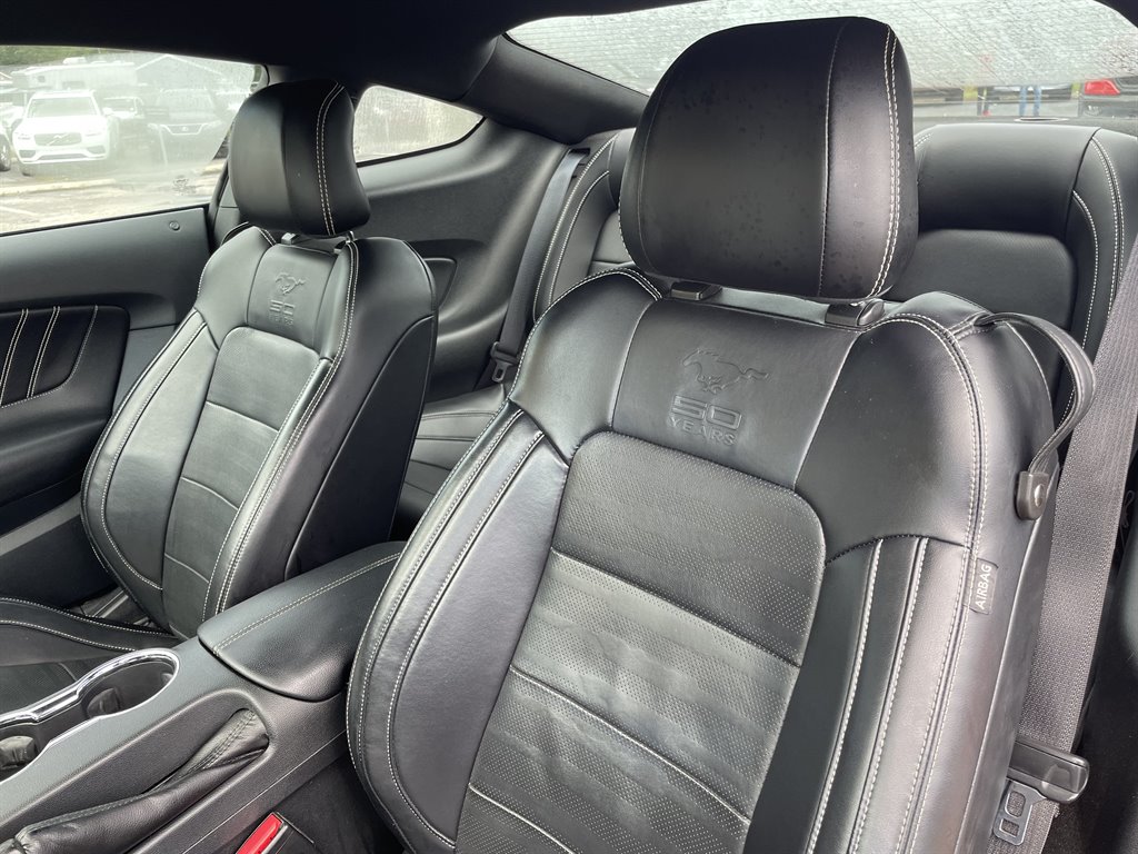 2015 Ford Mustang - $27,999
