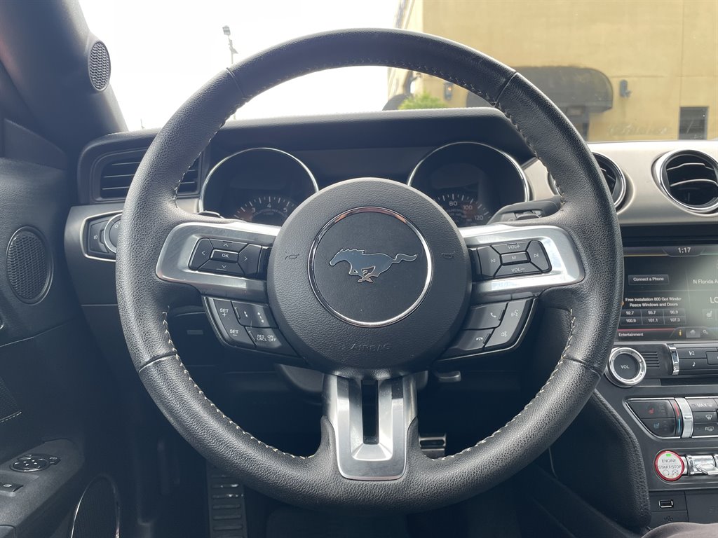 2015 Ford Mustang - $27,999
