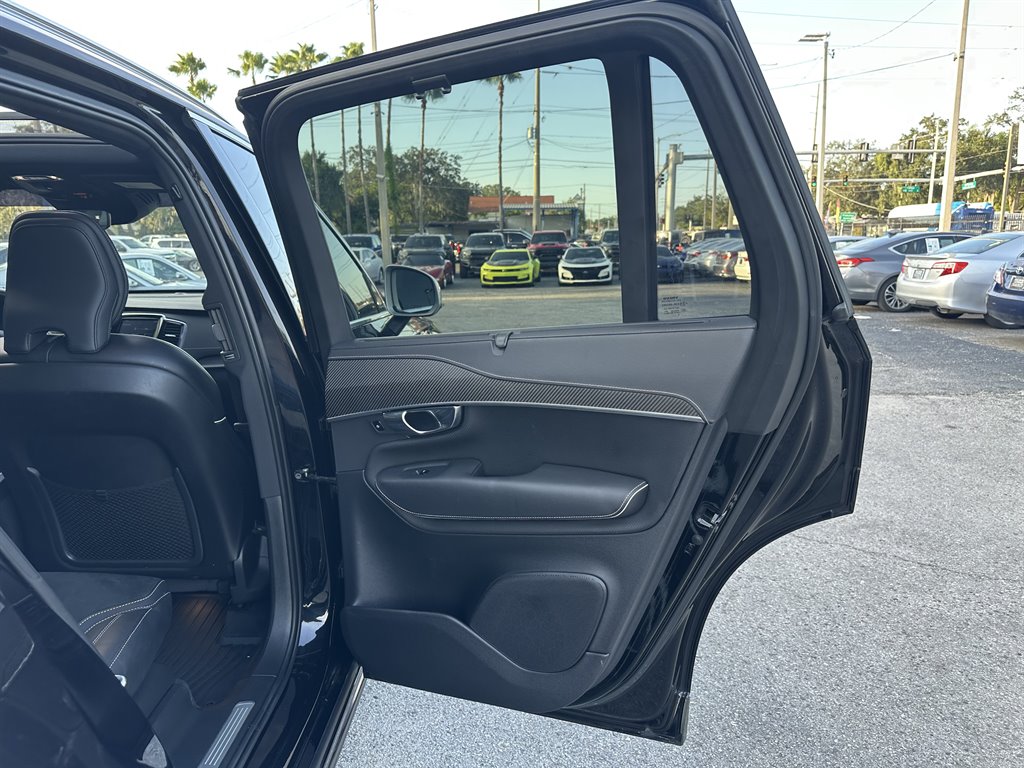 2019 Volvo XC90 - $22,999