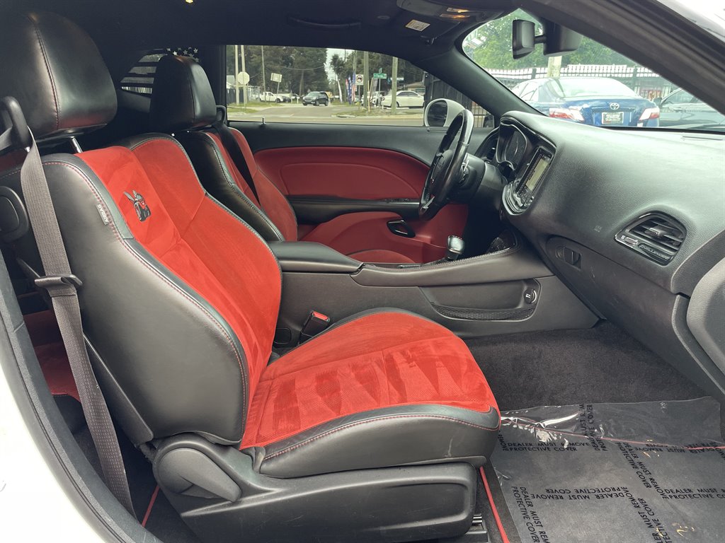 2019 Dodge Challenger - $31,999