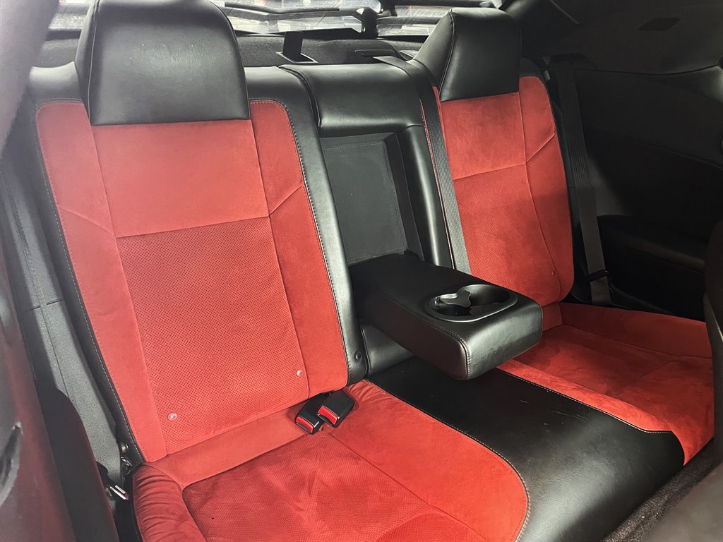 2019 Dodge Challenger - $31,999