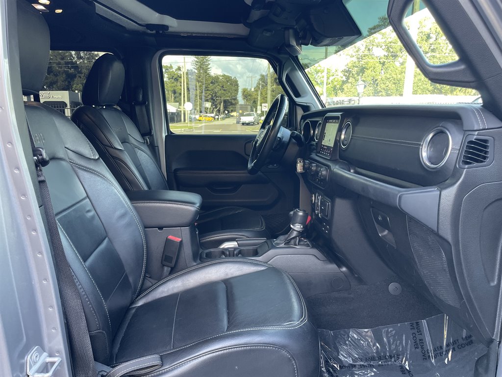 2019 Jeep Wrangler - $26,999