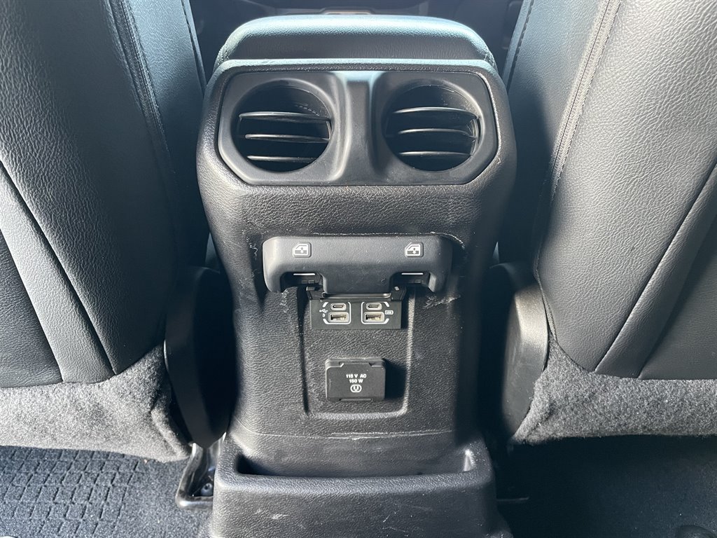 2019 Jeep Wrangler - $26,999