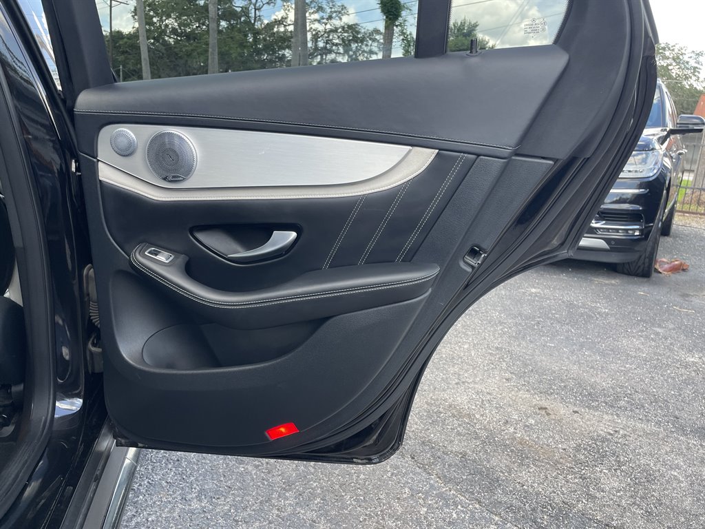 2019 Mercedes-Benz GLC - $34,999