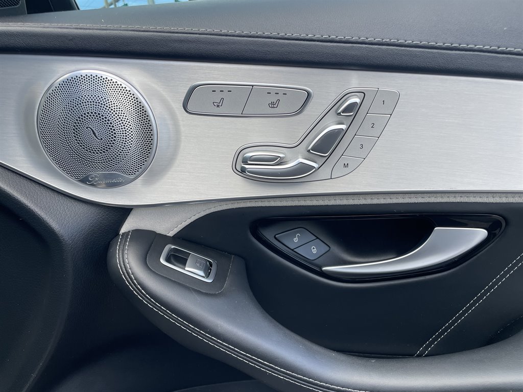 2019 Mercedes-Benz GLC - $34,999