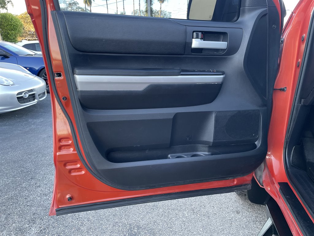 2016 Toyota Tundra - $29,999