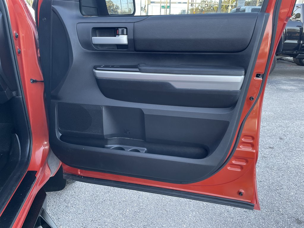 2016 Toyota Tundra - $29,999