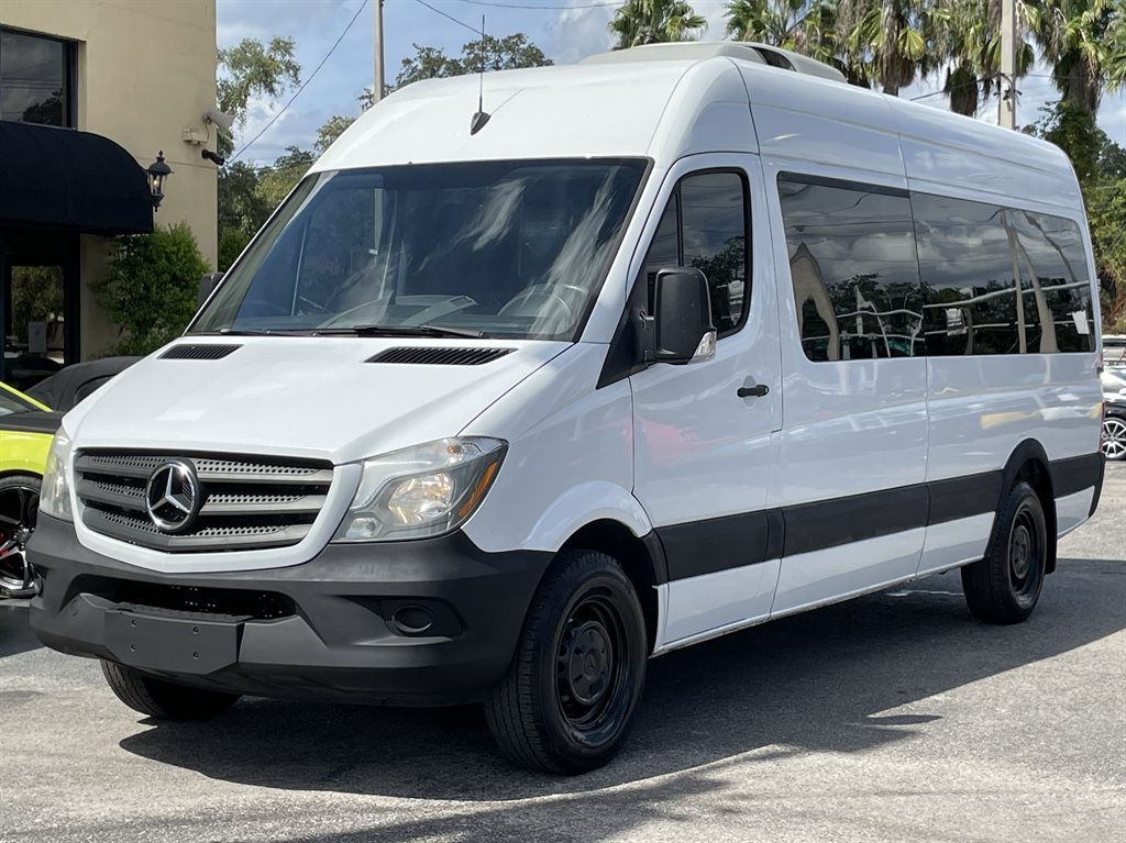 2017 Mercedes-Benz Sprinter 2500 High Roof photo