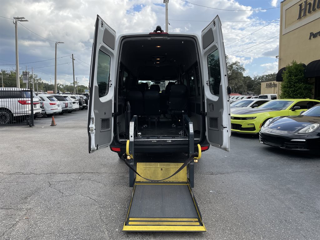 2017 Mercedes-Benz Sprinter 2500 High Roof photo