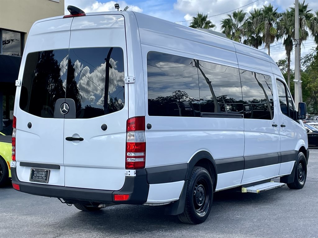 2017 Mercedes-Benz Sprinter 2500 High Roof photo