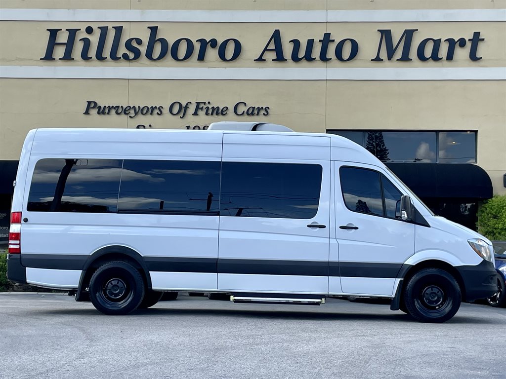 2017 Mercedes-Benz Sprinter 2500 High Roof photo