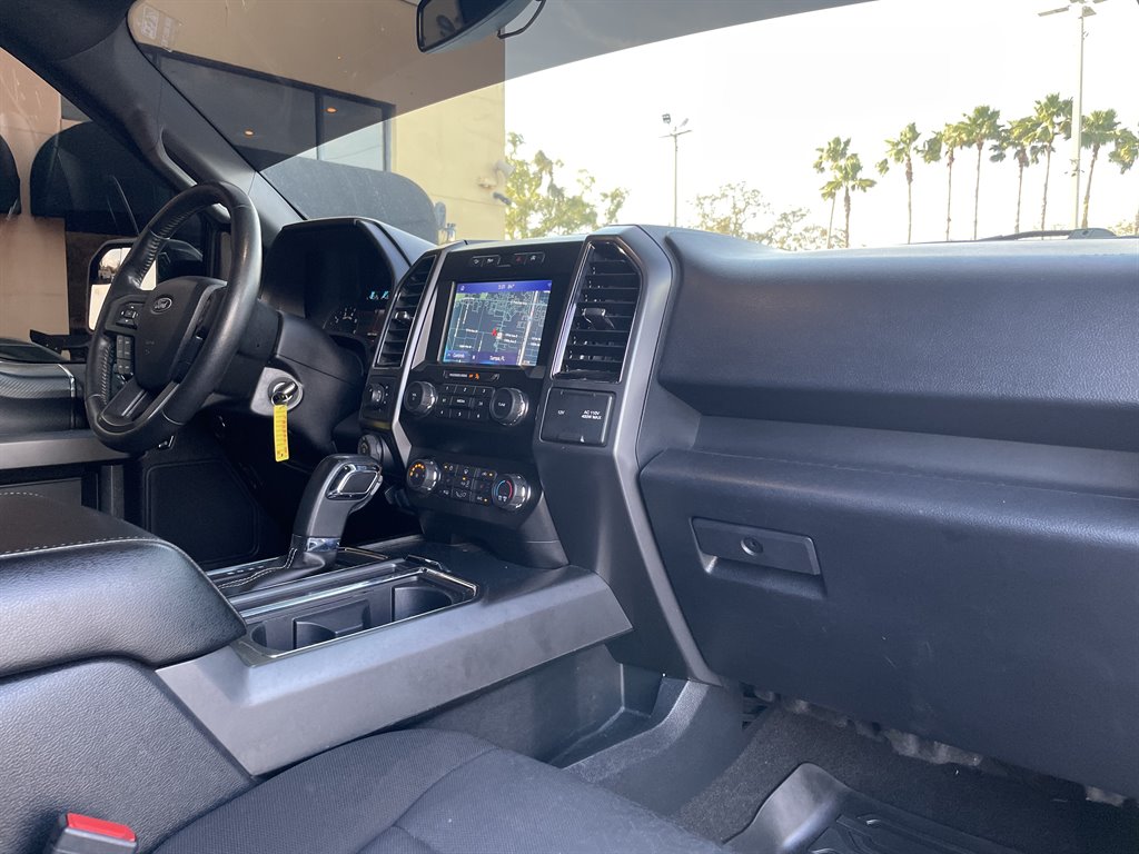 2020 Ford F150 XLT photo