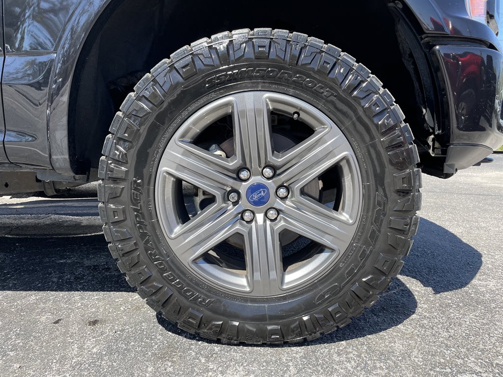 2020 Ford F150 XLT photo