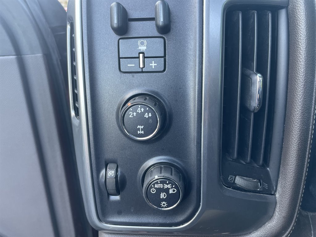 2015 Chevrolet Silverado - $44,999