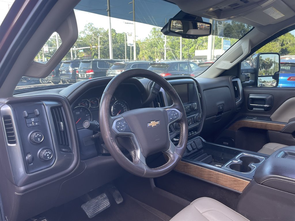 2015 Chevrolet Silverado - $44,999