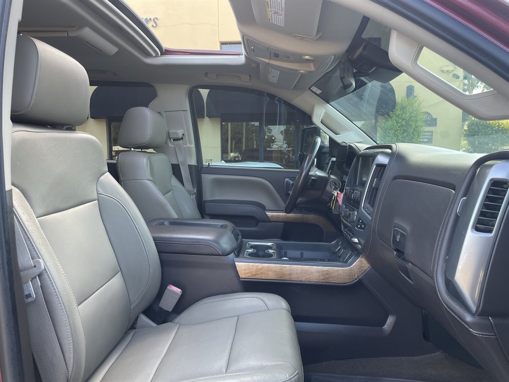 2015 Chevrolet Silverado - $44,999