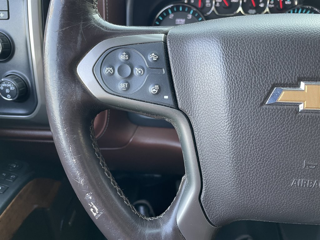 2015 Chevrolet Silverado 2500 High Country photo