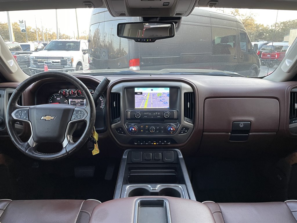 2015 Chevrolet Silverado 2500 High Country photo