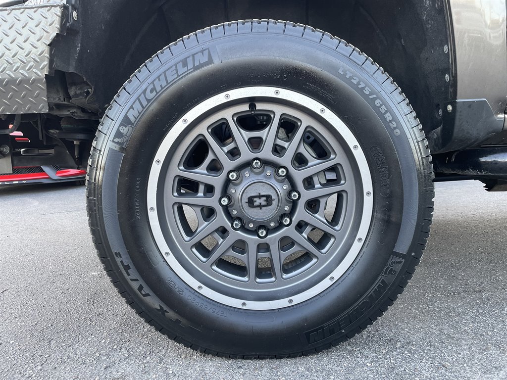 2015 Chevrolet Silverado 2500 High Country photo