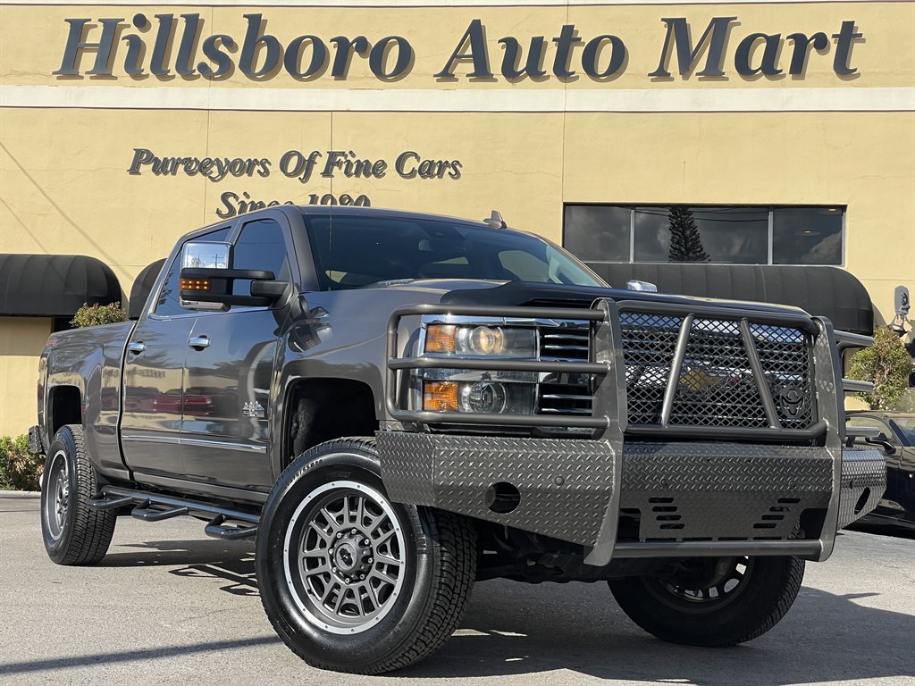 2015 Chevrolet Silverado 2500 High Country photo