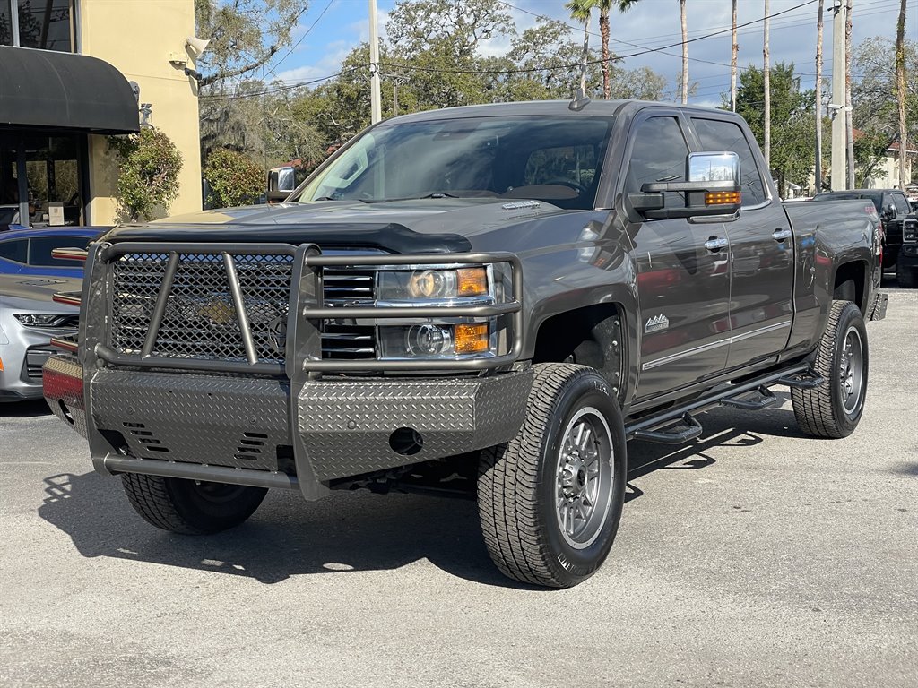 2015 Chevrolet Silverado 2500 High Country photo