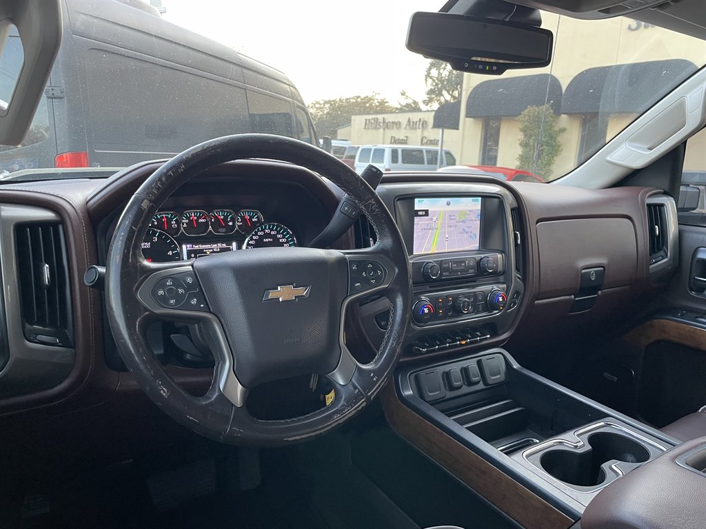 2015 Chevrolet Silverado 2500 High Country photo