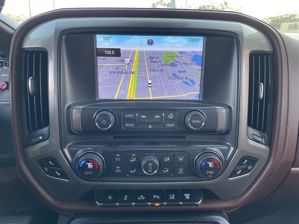 2015 Chevrolet Silverado 2500 High Country photo
