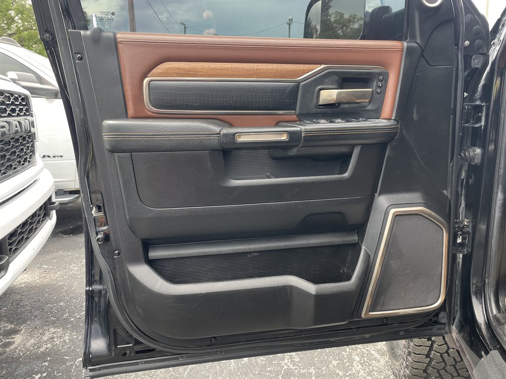 2019 Ram 2500 - $37,999