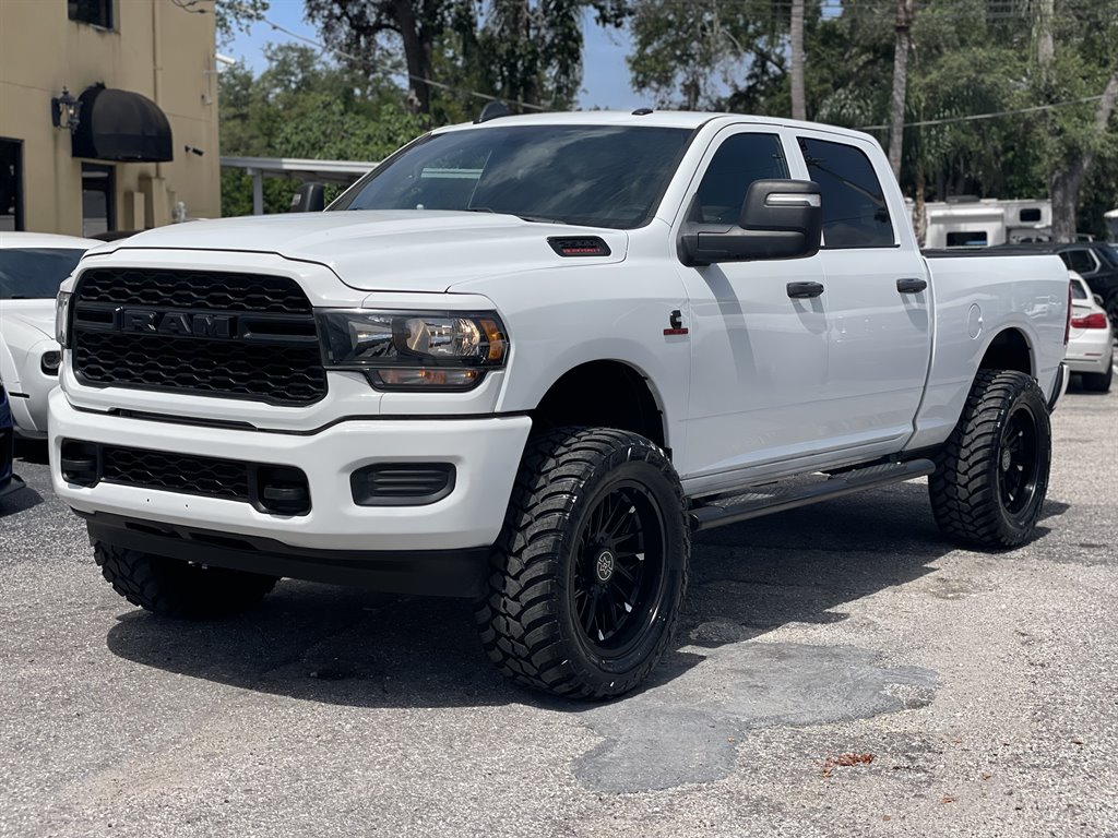 2023 Ram 2500 - $39,999