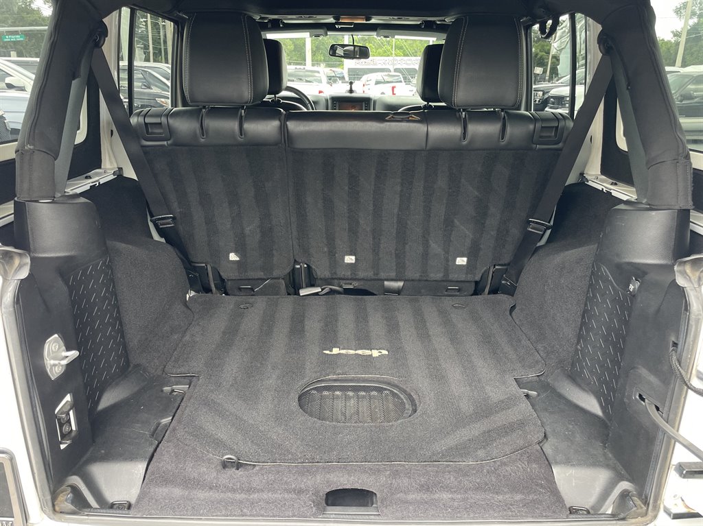 2015 Jeep Wrangler - $17,999