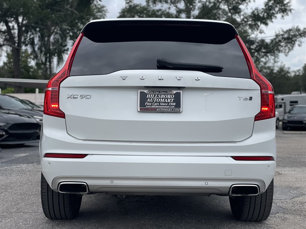 2020 Volvo XC90 - $22,999