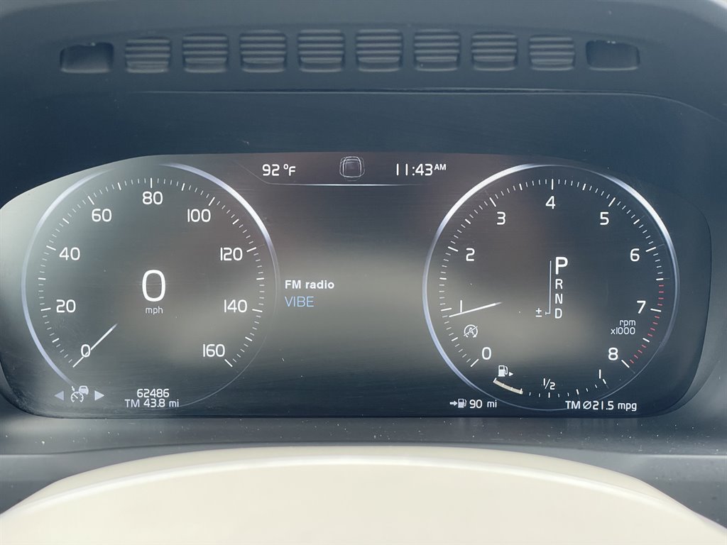 2020 Volvo XC90 - $22,999