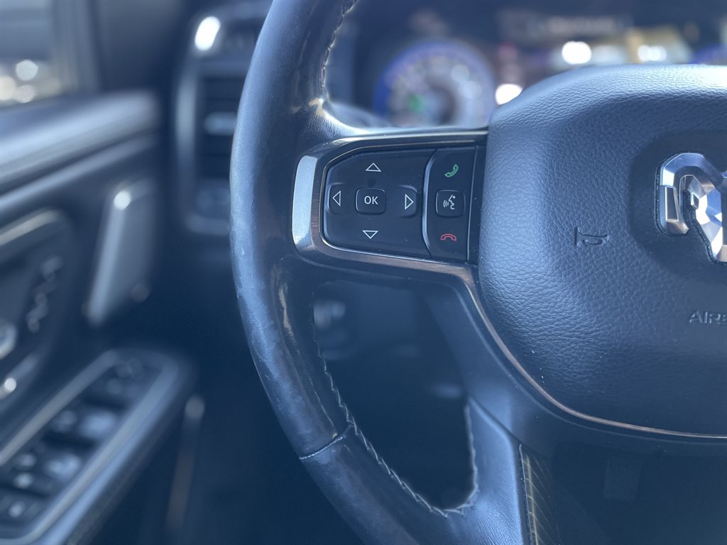 2019 RAM 1500 Limited photo