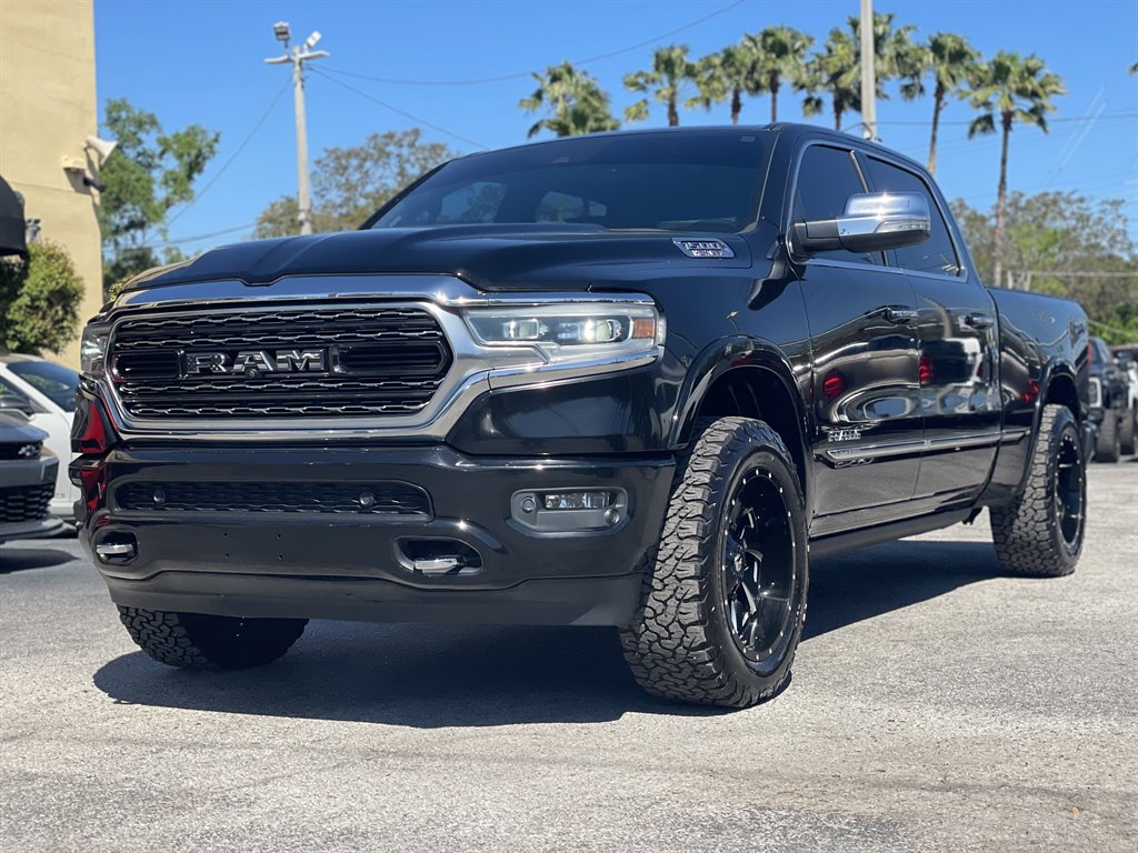 2019 RAM 1500 Limited photo
