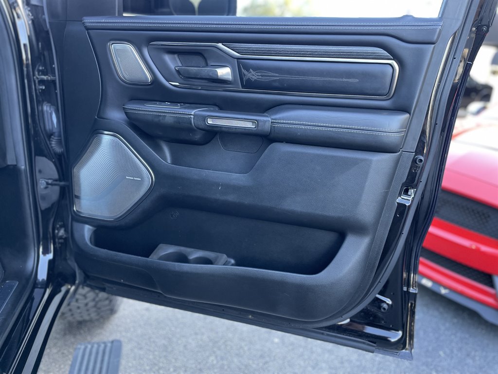 2019 RAM 1500 Limited photo