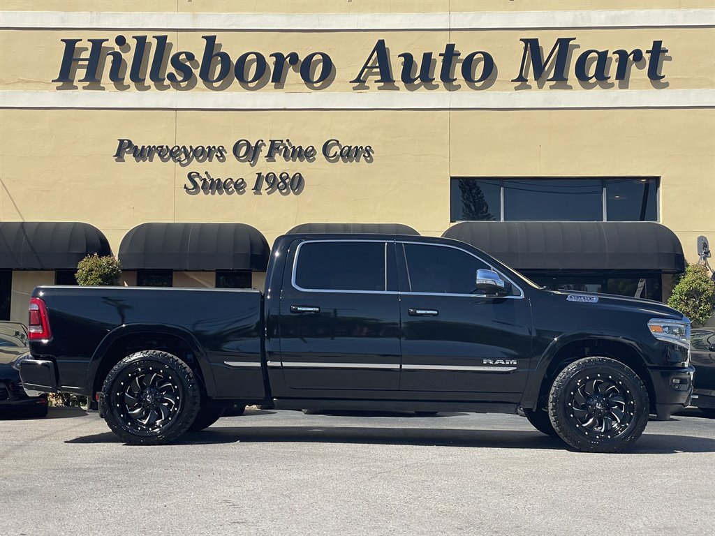 2019 RAM 1500 Limited photo