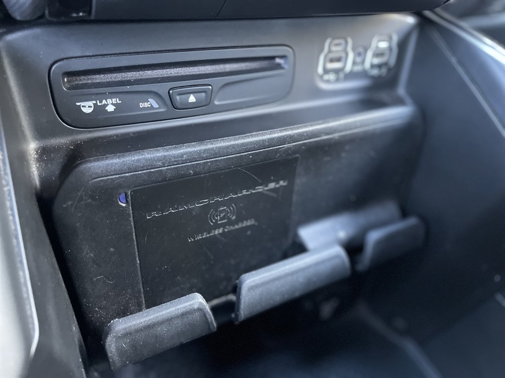 2019 RAM 1500 Limited photo