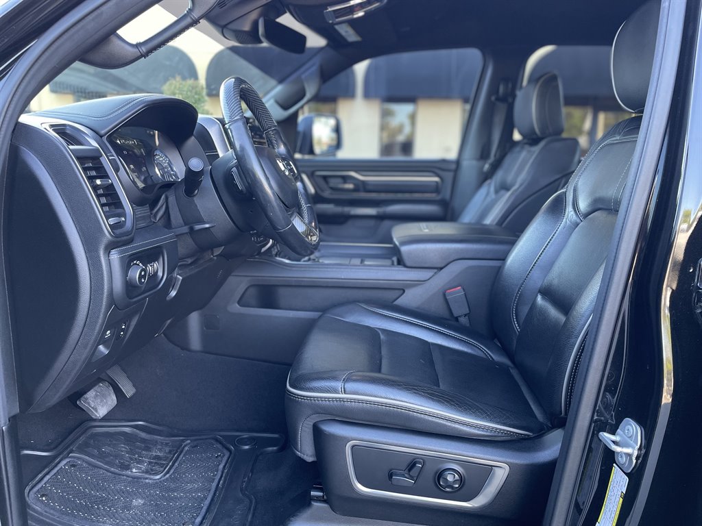 2019 RAM 1500 Limited photo
