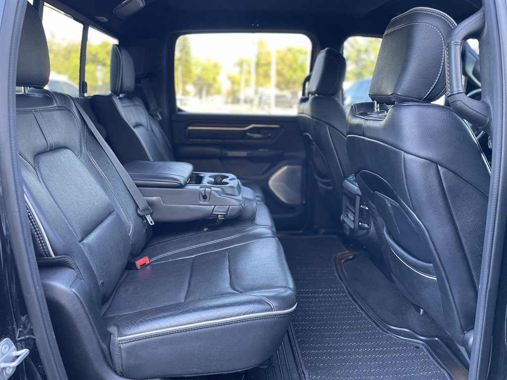 2019 RAM 1500 Limited photo