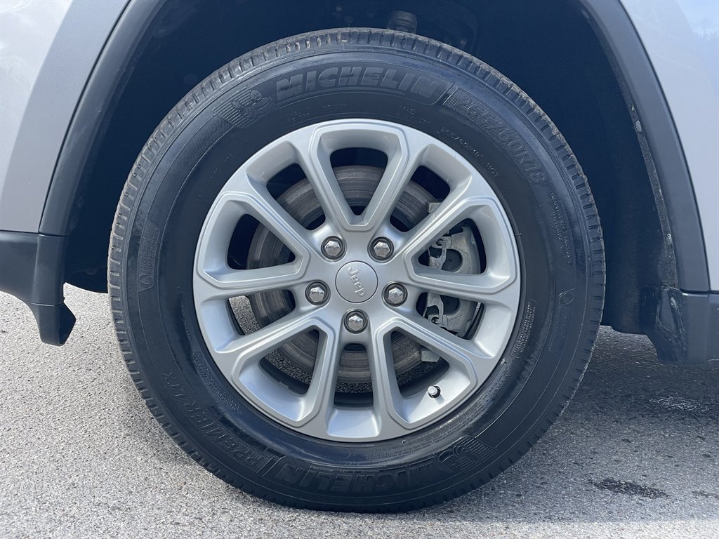 2021 Jeep Cherokee - $16,999