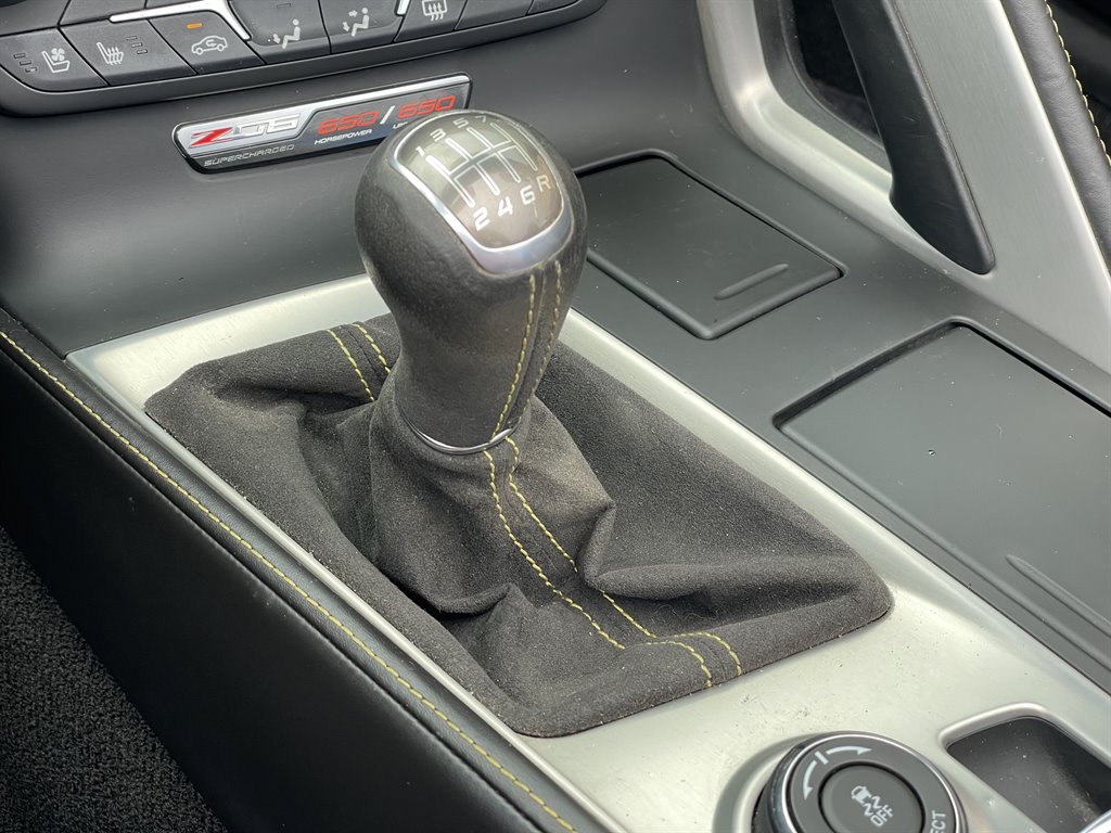 2016 Chevrolet Corvette - $65,999