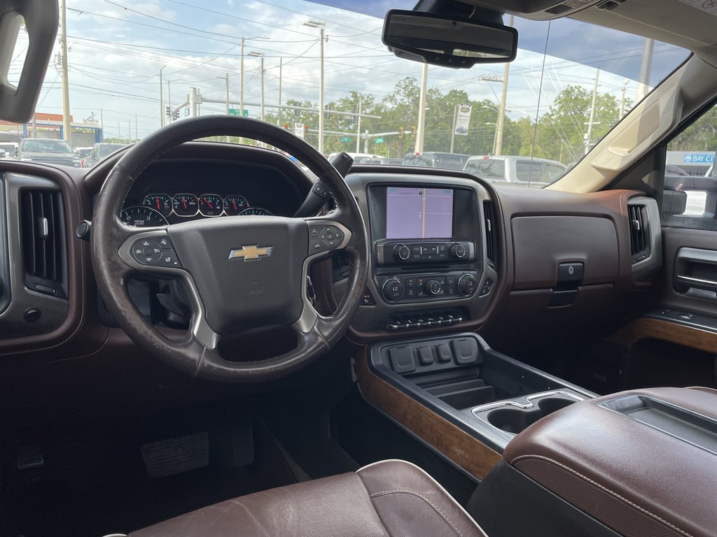 2015 Chevrolet Silverado 3500 High Country photo
