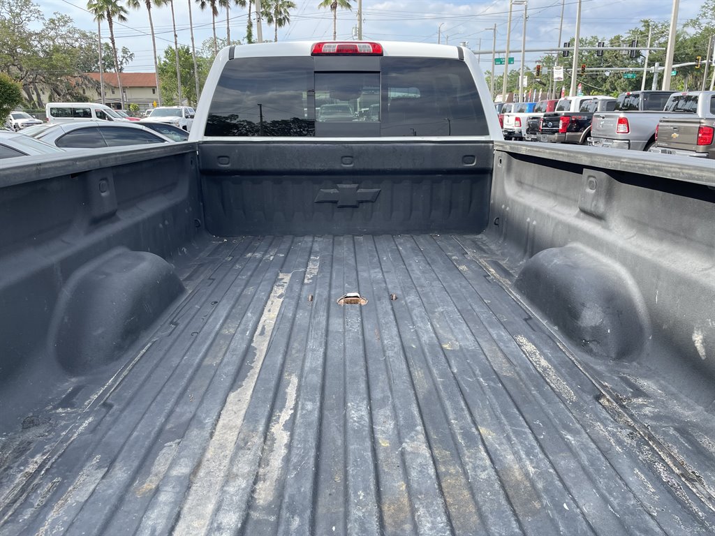 2015 Chevrolet Silverado 3500 High Country photo