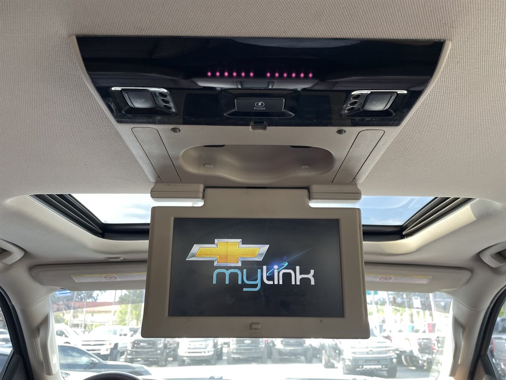 2015 Chevrolet Silverado 3500 High Country photo