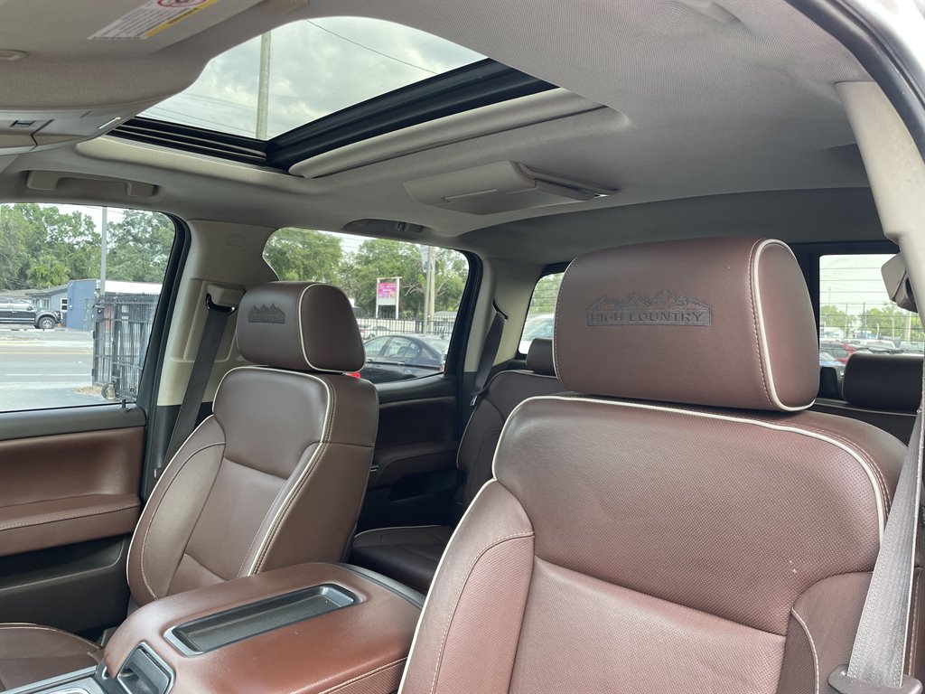 2015 Chevrolet Silverado 3500 High Country photo