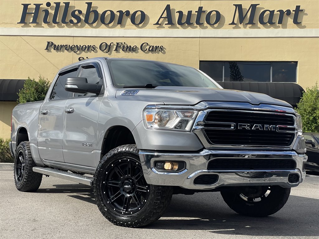2019 RAM 1500 BIG Horn photo