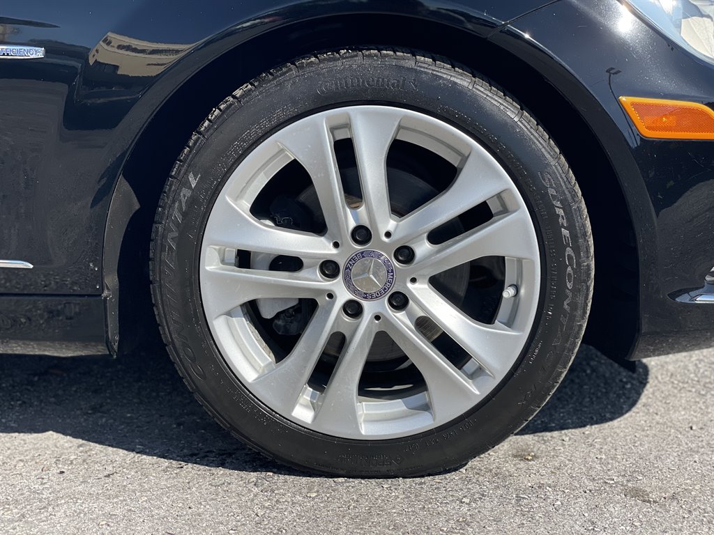 2012 Mercedes-Benz C 250 - $9,999