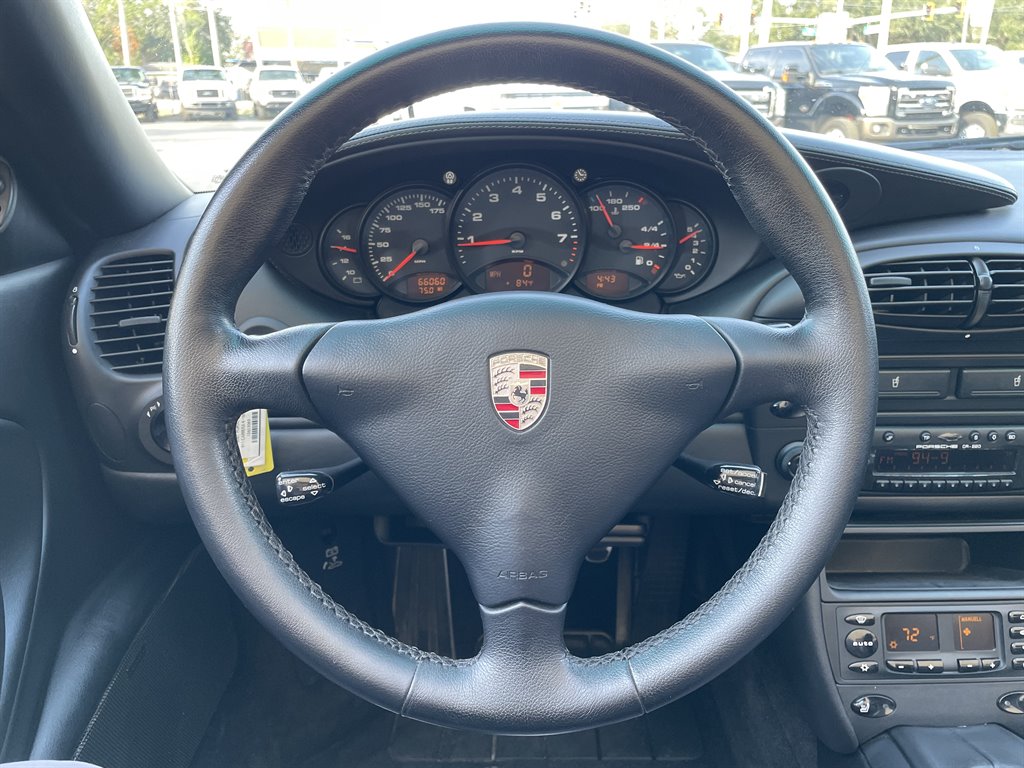 2001 Porsche 911 Carrera photo