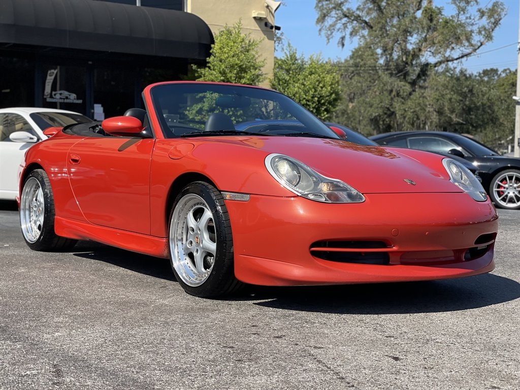 2001 Porsche 911 Carrera photo