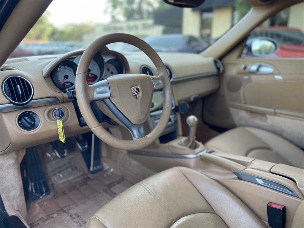 2008 Porsche Cayman S photo